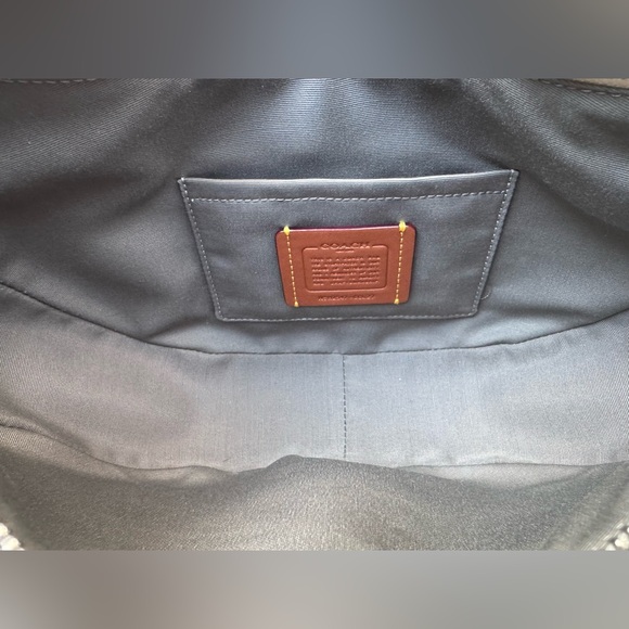 Coach “Aria” Shoulder Bag Silver Metallic w/ Adjustable Strap & Hang Tag - Picture 8 of 11